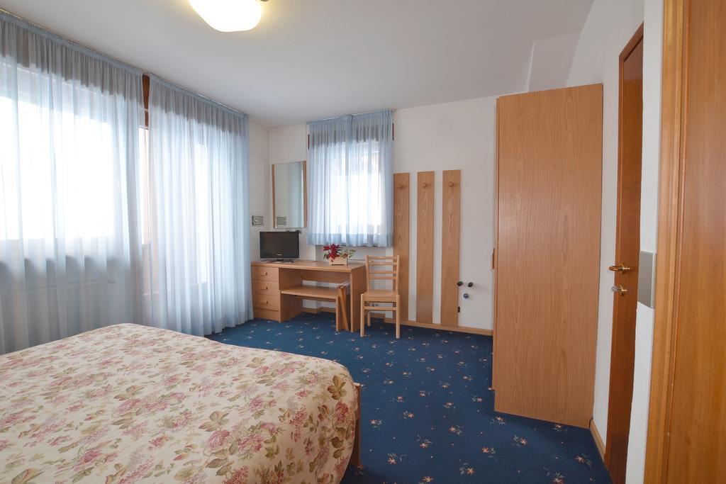 Hotel Coldai อัลเลเก ภายนอก รูปภาพ