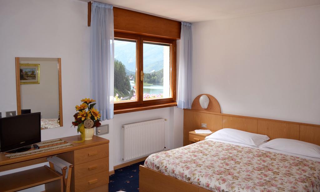 Hotel Coldai อัลเลเก ภายนอก รูปภาพ
