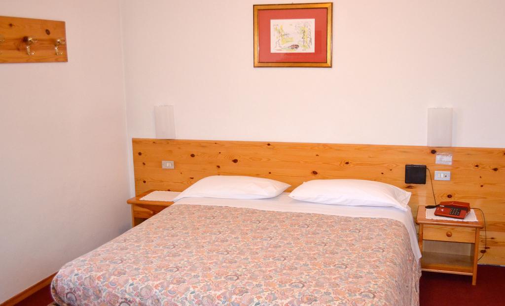 Hotel Coldai อัลเลเก ภายนอก รูปภาพ
